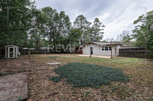 Building Photo - Desirable 3 Bed 1 Bath Ranch Style Home in Parkview Estates