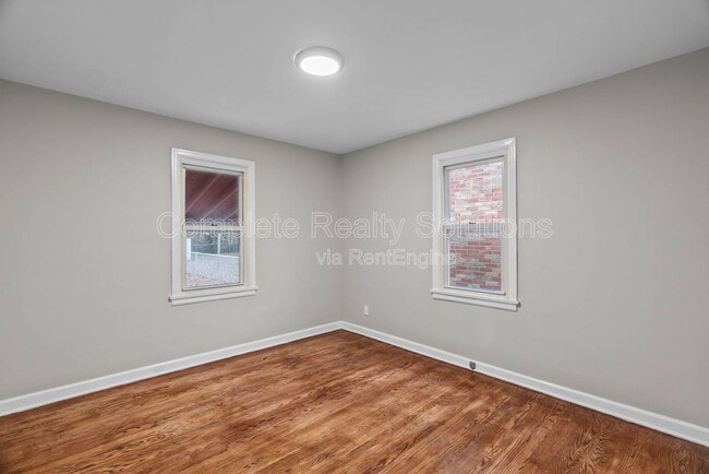 Building Photo - 2104 Lexa Dr