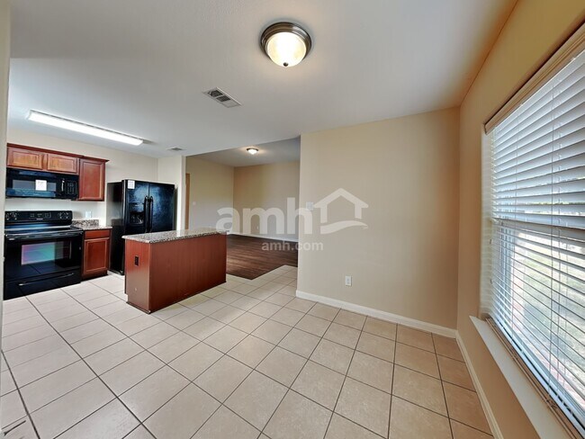 Building Photo - 101 Eider Dr