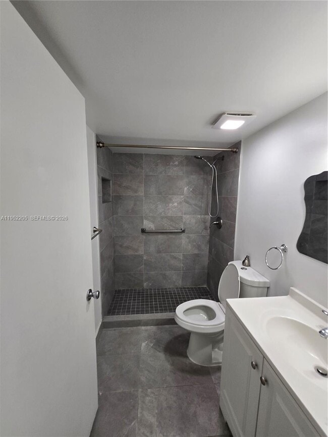 Building Photo - 12219 SW 14th Ln