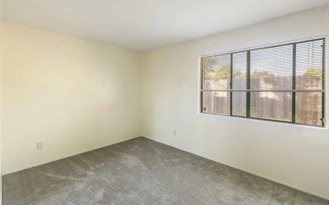 Building Photo - 2728 Almondwood Way