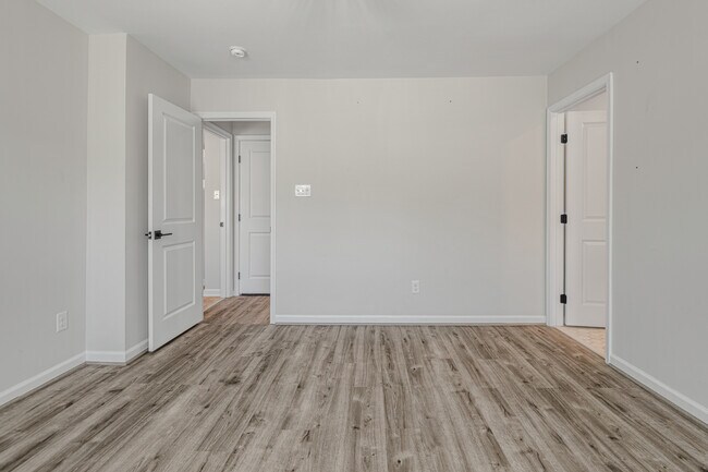 Building Photo - 16848 White Daisy Loop