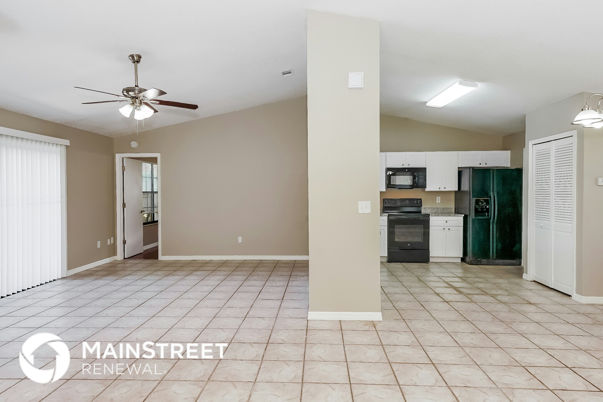 Building Photo - 4303 Ponds Dr