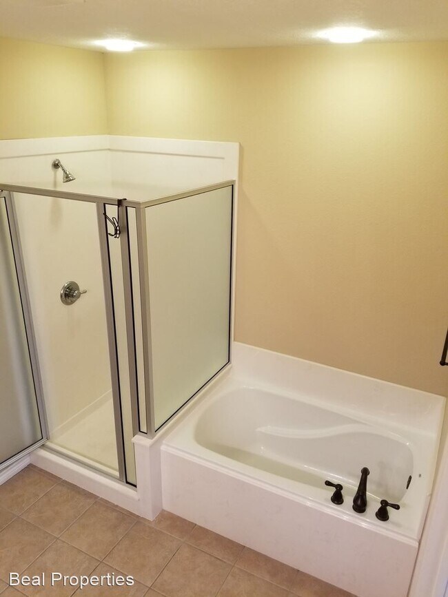 Building Photo - 4311 Whispering Creek Ct