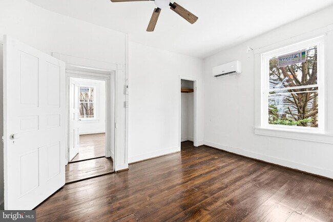 Building Photo - 3110 Main St