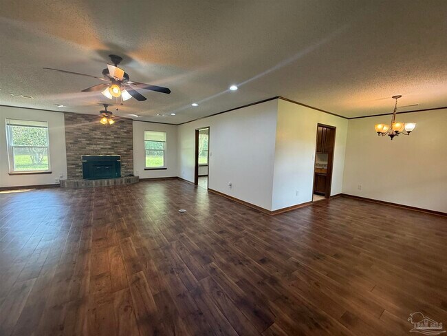 Building Photo - 6200 Jays Way