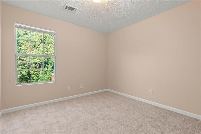 Building Photo - 5583 Windfall Ln