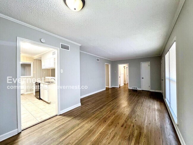 Building Photo - 4377 Aldridge Dr