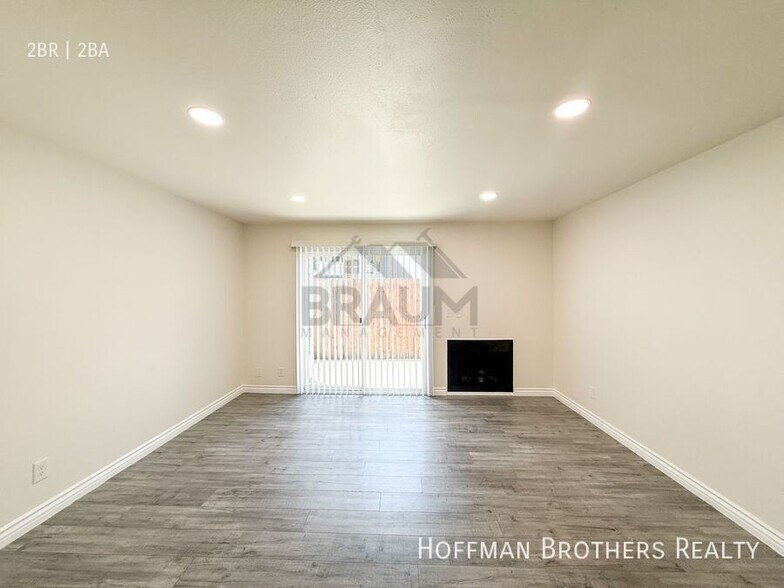 Building Photo - 14257 Friar St