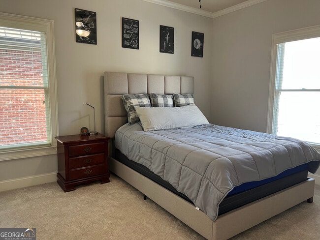 Building Photo - 7955 Magnolia Square