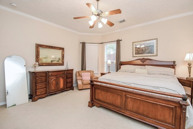 Building Photo - 1446 Sherwood Park Cir