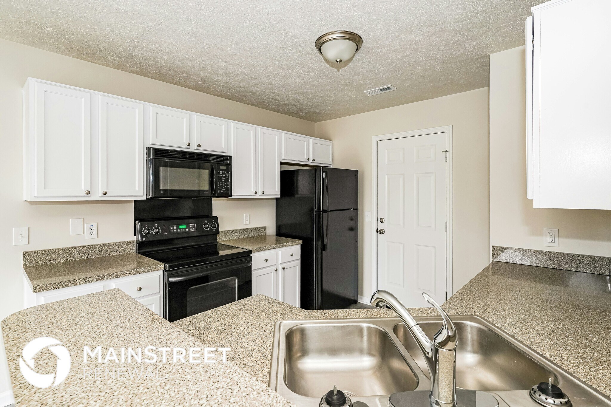 Building Photo - 1933 Grants Pass