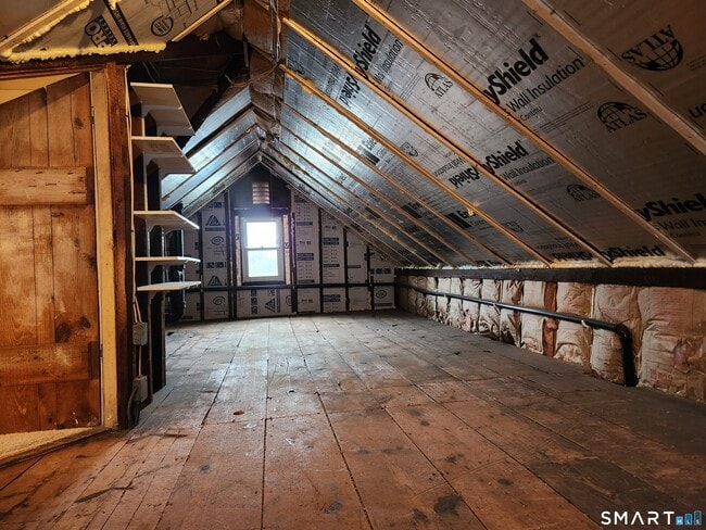 Building Photo - 10 Washington Ave