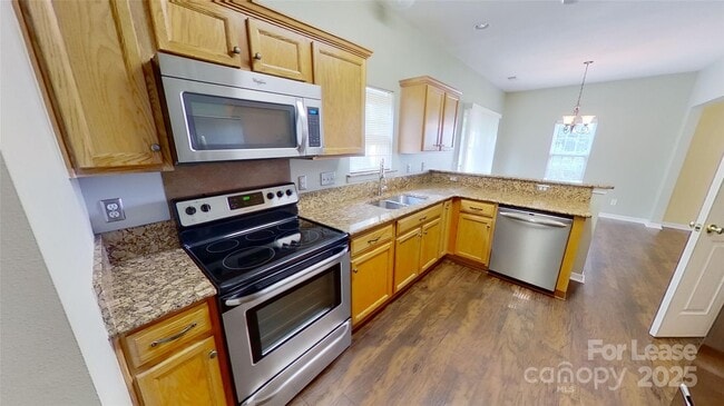 Building Photo - 9550 Scotland Hall Ct