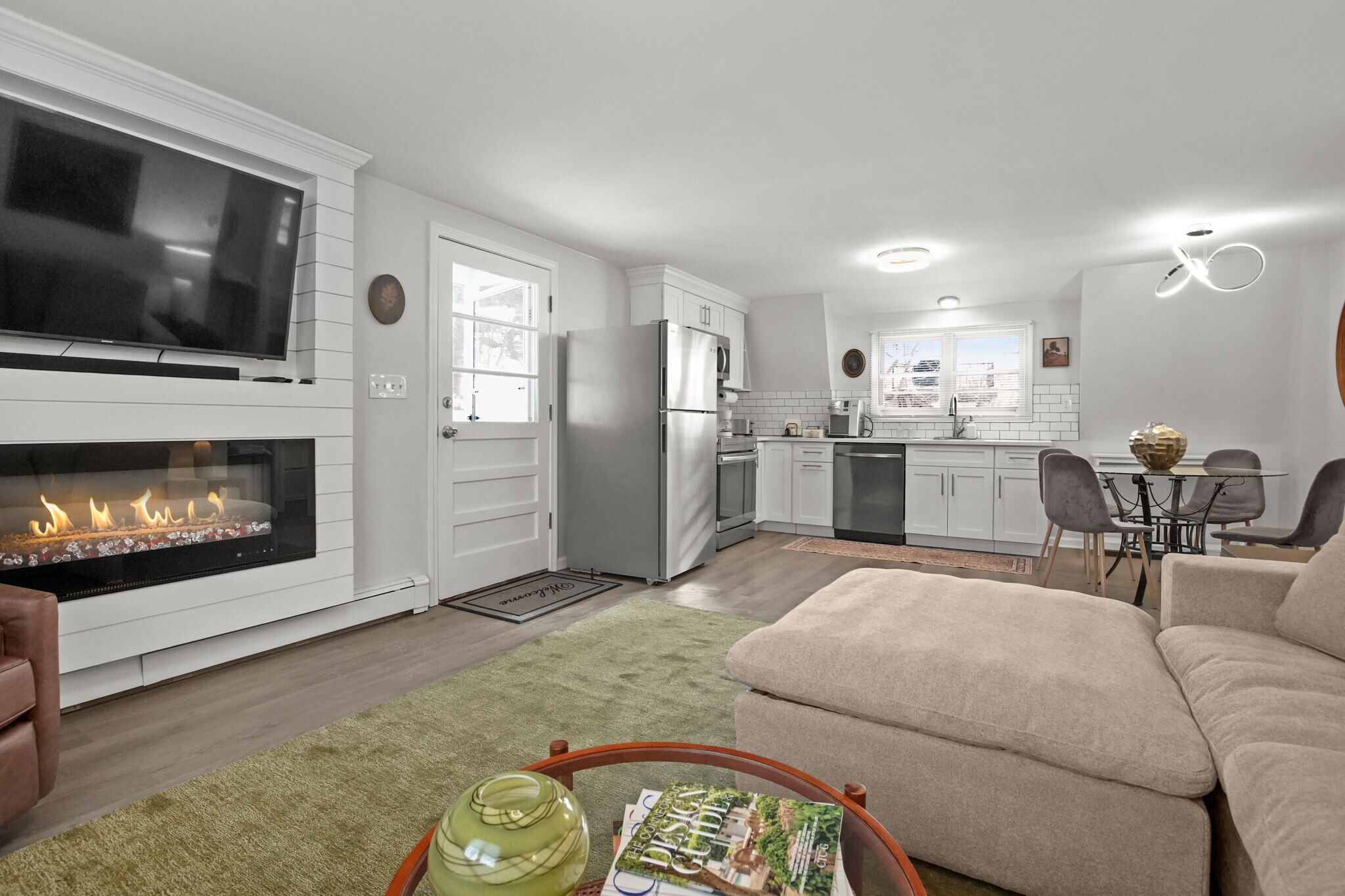 Building Photo - 22 Bonazzo Dr