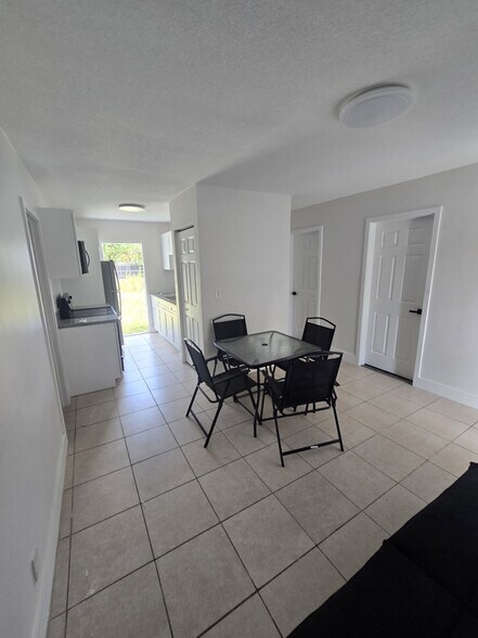 Building Photo - 26633 SW 138th Ct