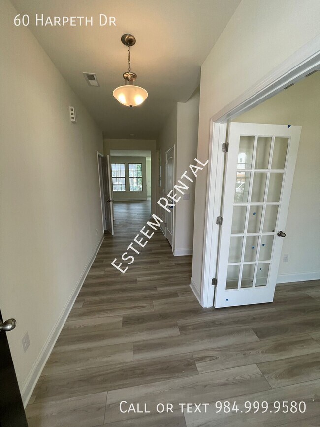 Building Photo - 60 Harpeth Dr