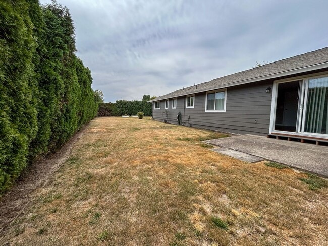 Building Photo - 4998 Arrowood Ct SE