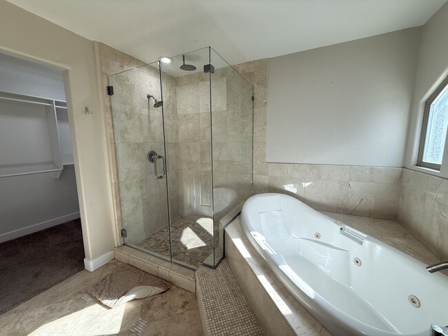 Building Photo - 3255 El Camino Rd