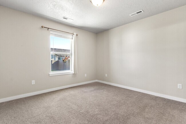 Building Photo - 12087 W Soapstone Dr