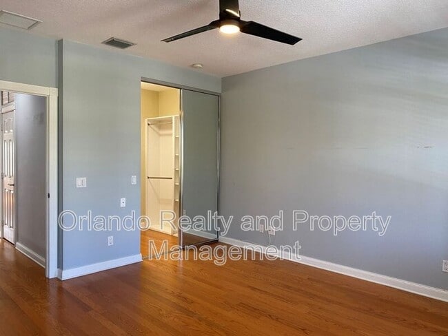 Building Photo - 1567 Napoli Dr W