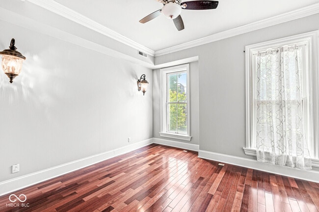 Building Photo - 331 N East St