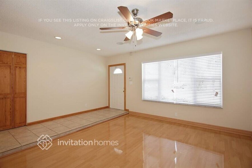 Building Photo - 11100 NW 27th St