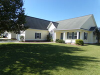 Building Photo - 104 Conner Grant Rd