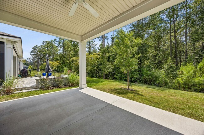 Building Photo - 75565 Blackbird Dr