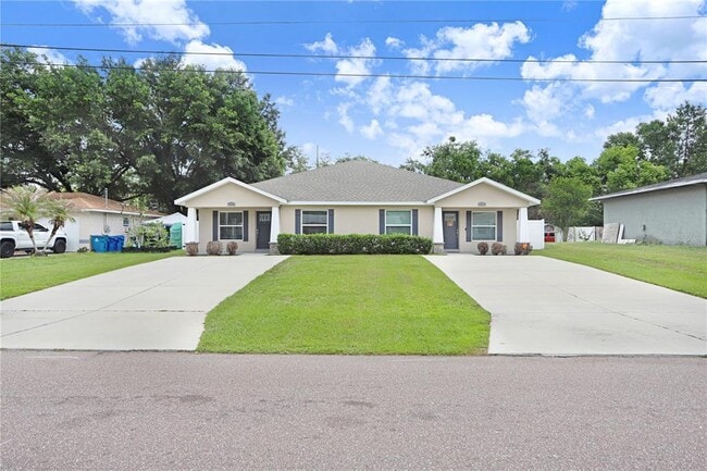Building Photo - 349 Honey Bee Ln