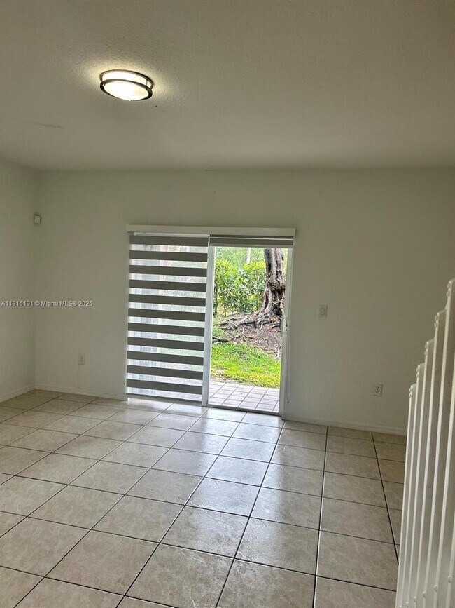 Building Photo - 5737 NW 114th Path