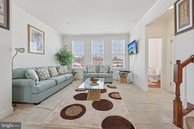 Building Photo - 7206 Wood Mdw Wy