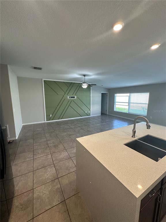 Building Photo - 903 Zone Tailed Hawk Pl