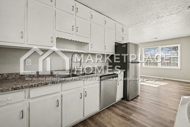 Building Photo - 2532 Joe Jerkins Blvd