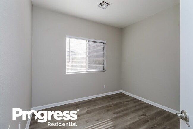 Building Photo - 763 N Surfside Dr