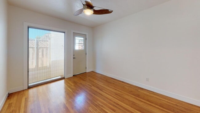 Building Photo - 3214 Vancouver Ave