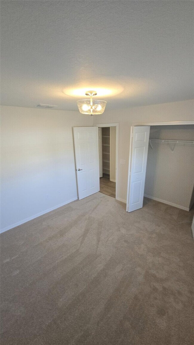 Building Photo - 8398 SW 138th Pl