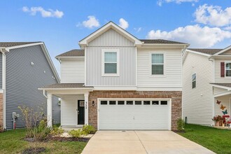 Building Photo - 322 Forest Edge Ave