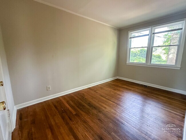 Building Photo - 1415 Richmond Pl