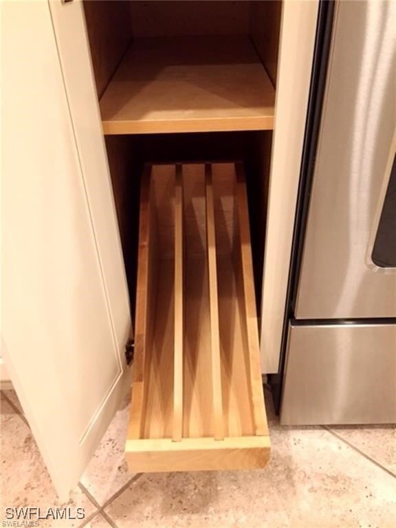 Building Photo - 27670 Hacienda E Blvd