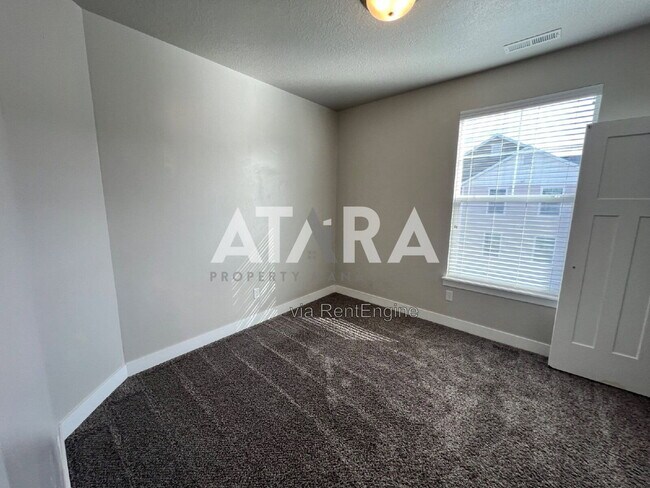 Building Photo - 14488 S Selvig Way