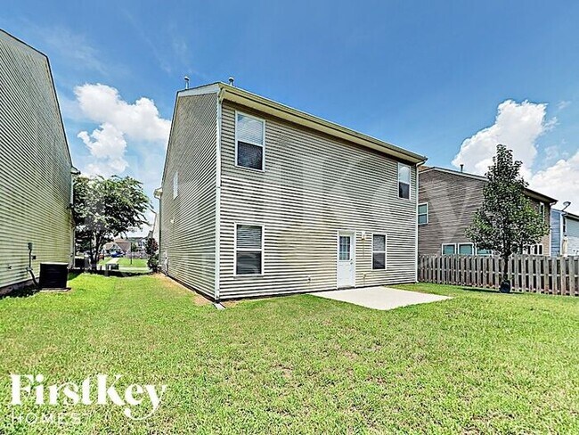 Building Photo - 15535 Lakepoint Forest Dr