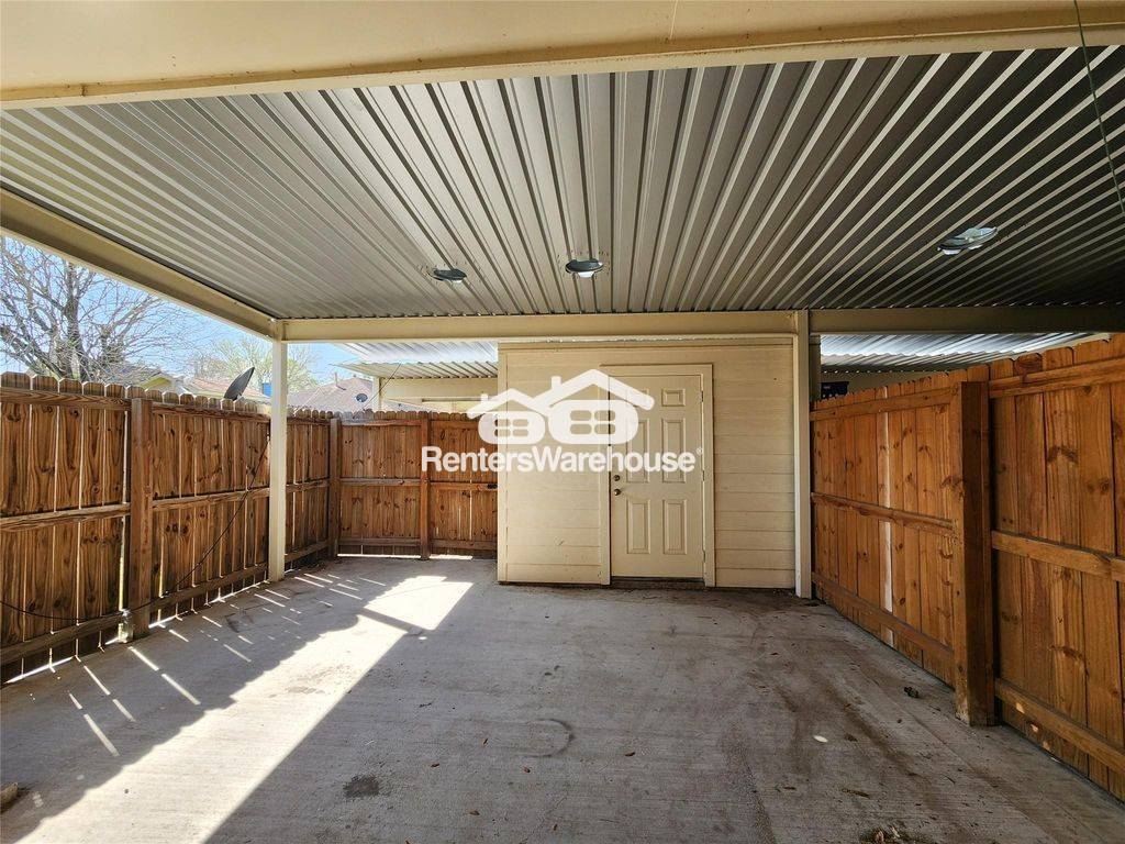 Building Photo - 1714 Doyle Ct