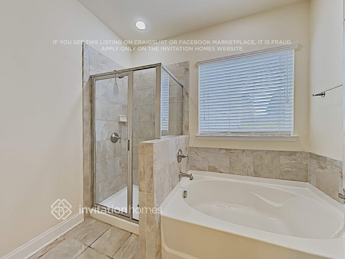 Building Photo - 7823 Pope Farm Rd