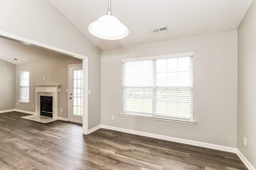 Building Photo - 2415 Pepperstone Dr
