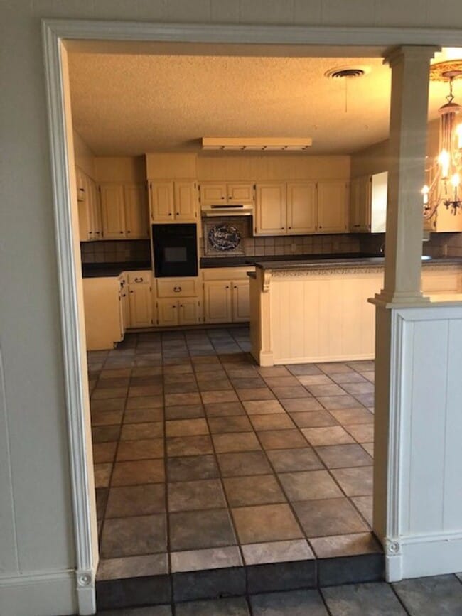 Building Photo - 6718 Arroyo Dr