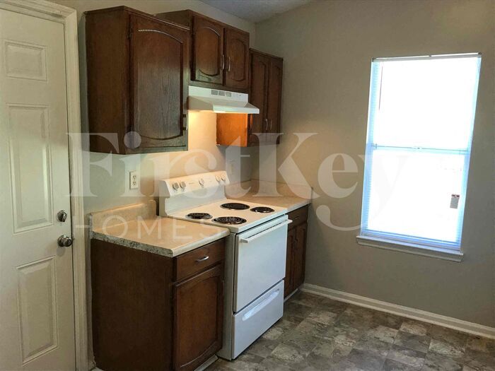 Building Photo - 5438 Winslow Crossing N