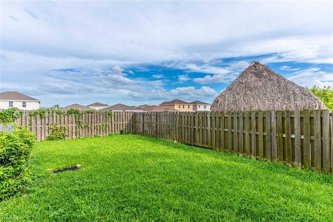 Building Photo - 4 br, 3 bath House - 12220 SW 249th St