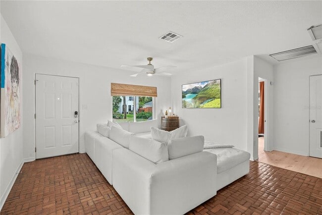 Building Photo - 1410 Osceola Ct