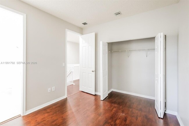 Building Photo - 2281 NE 42nd Cir